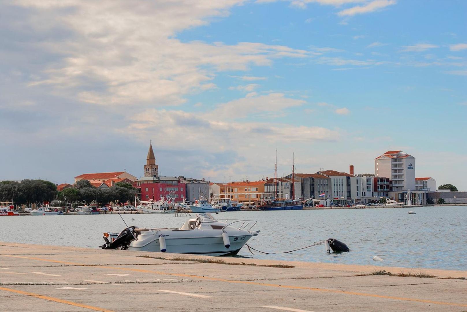 App Moela Near The Umag